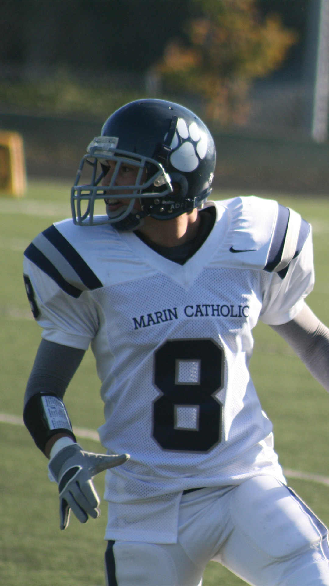Dino-Football-1080x1920_0007_Dino-Marin-Catholic-Footbal-1920x1080-68