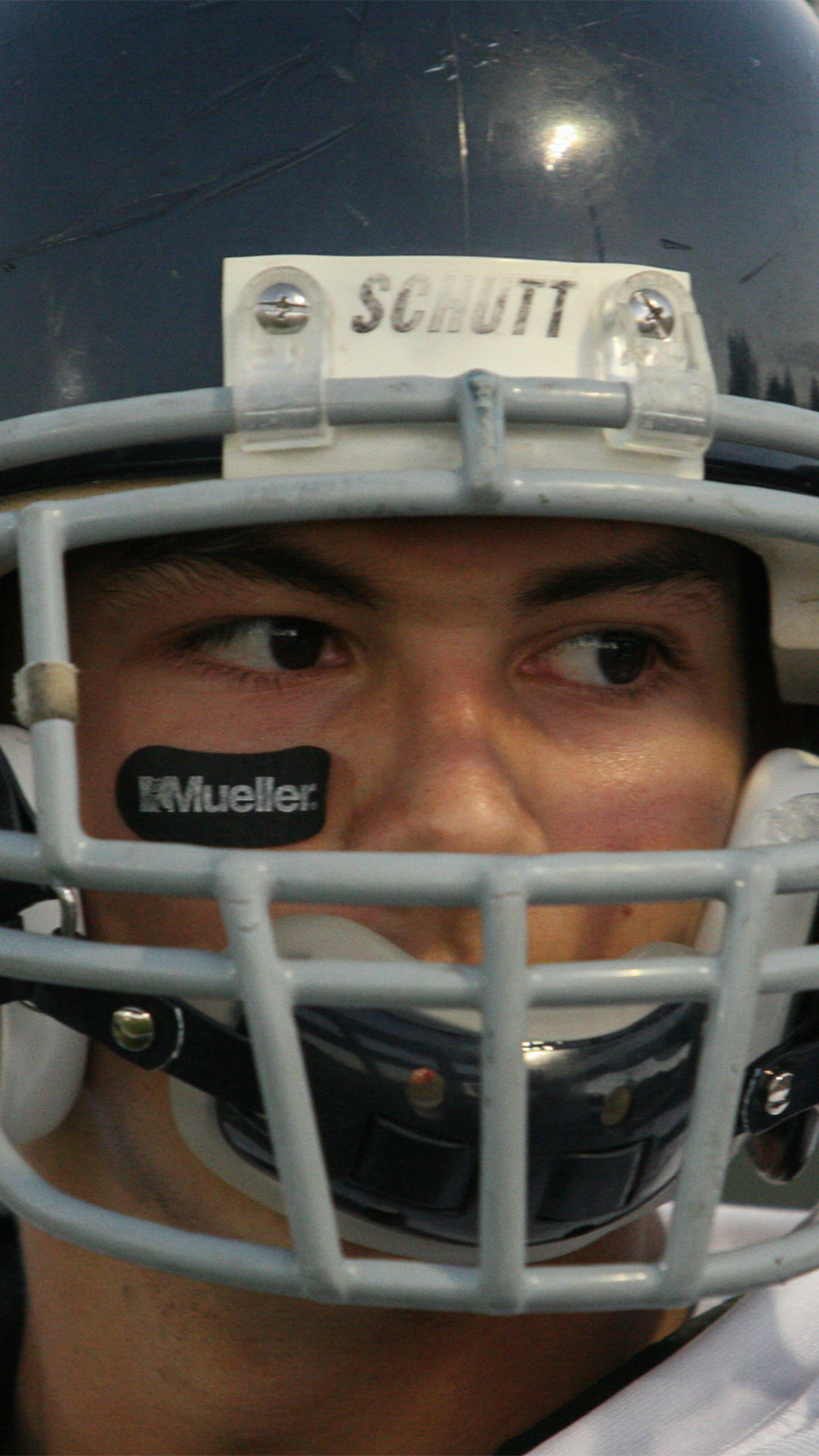 Dino-Football-1080x1920_0012_Dino-Marin-Catholic-Footbal-1920x1080-61