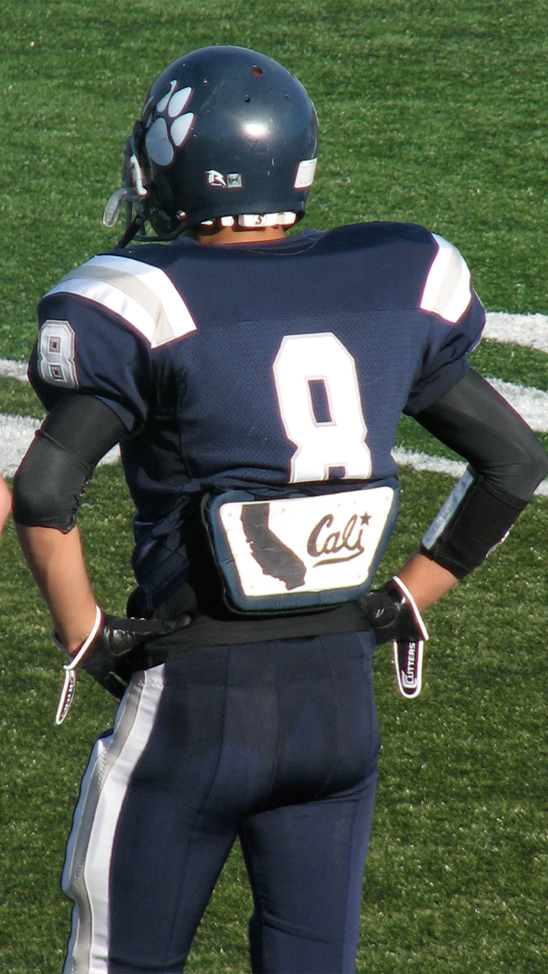 Dino-Football-1080x1920_0037_Dino-Marin-Catholic-Footbal-1920x1080-31