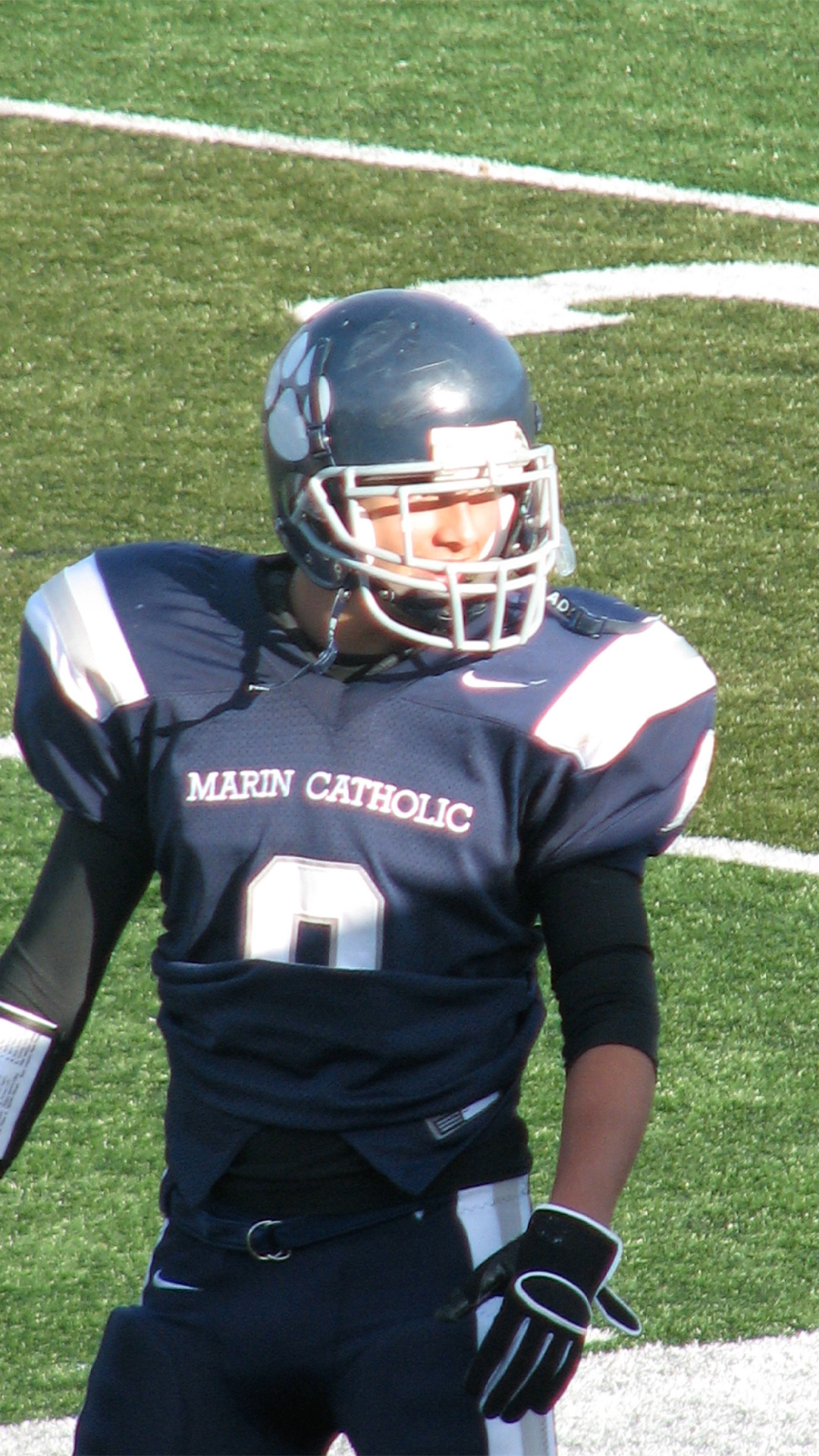 Dino-Football-1080x1920_0038_Dino-Marin-Catholic-Footbal-1920x1080-30